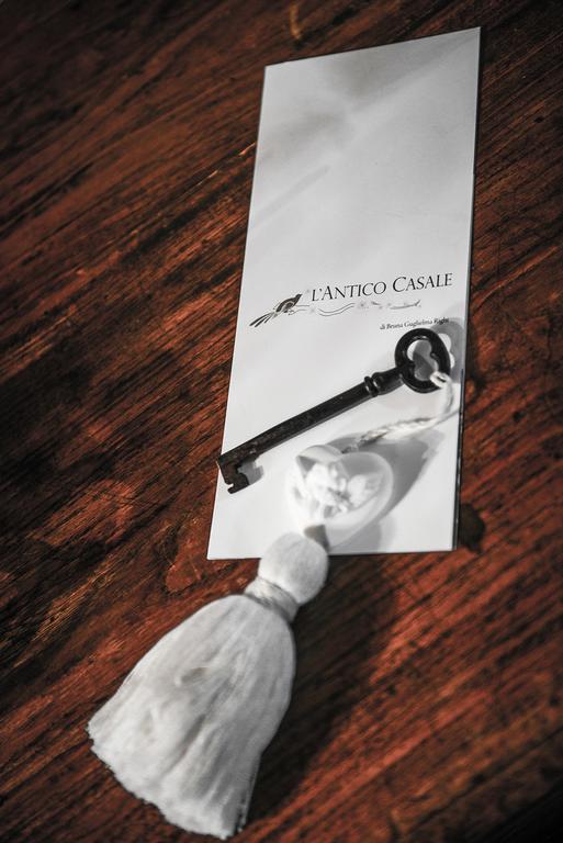 Locanda Antico Casale צ'סנטיקו מראה חיצוני תמונה